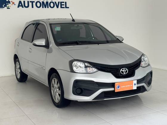 TOYOTA ETIOS 1.5 X PLUS 16V FLEX 4P AUTOMÁTICO TOYOTA ETIOS 1.5 X PLUS 16V FLEX 4P AUTOMÁTICO